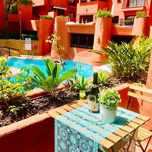 Beachside In , Marbella España